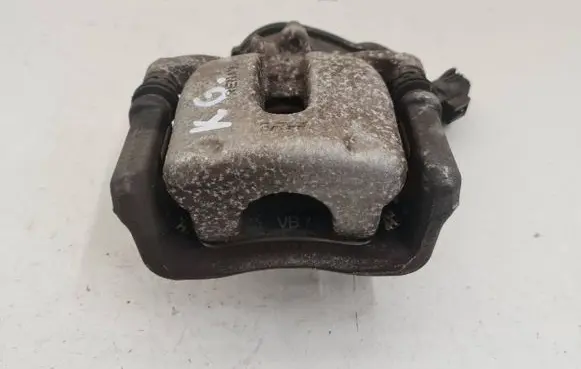 Renault Captur II Rear brake caliper