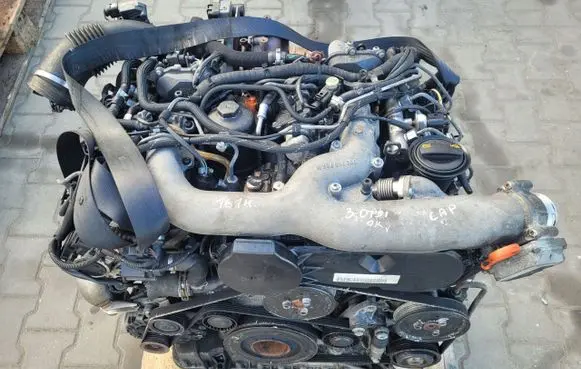 Audi A4 S4 B8 8K Engine