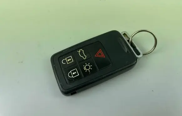 Volvo V70 Ignition key/card 31266627 5WK49264