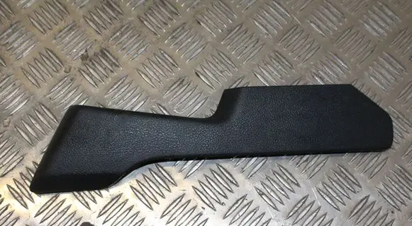 Dodge RAM 1500 DS Seat trim 1466157 12567