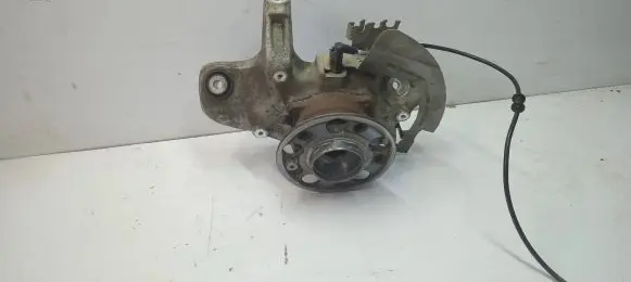 Mercedes-Benz GLC X253 C253 Rear wheel hub A2133572500