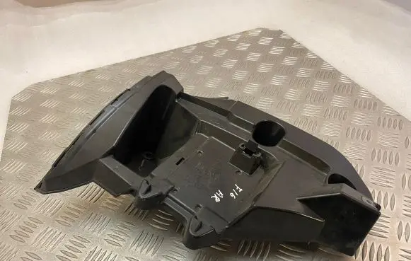 BMW X6 F16 Rear bumper mounting bracket 7338285