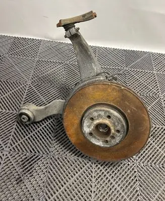 BMW 7 G11 G12 Front wheel hub spindle knuckle