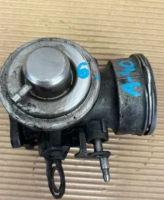 Volkswagen Transporter - Caravelle T5 EGR valve 038131501AB 038129637L