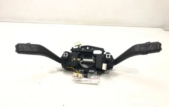 Volkswagen Golf VI Wiper turn signal indicator stalk/switch 5K0953507BA