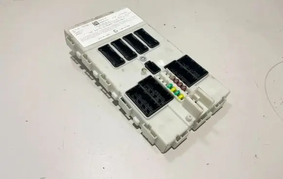 BMW 4 F32 F33 Central body control module 6824384