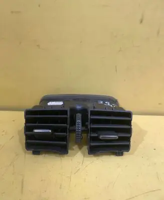 BMW 5 E60 E61 Ashtray (front) 7129555