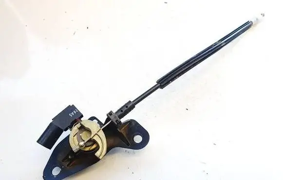 Volkswagen Jetta V Tailgate exterior lock 1T0827573 1K5827531A