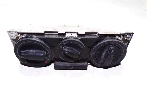 Volkswagen Transporter - Caravelle T4 Climate control unit 7D1819045L