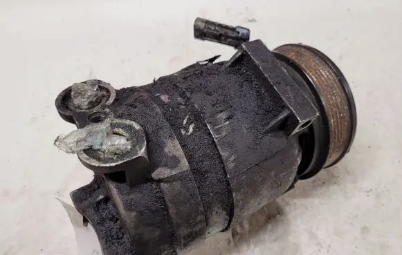 Opel Zafira B Air conditioning (A/C) compressor (pump) 13197197 KP2 03147182416