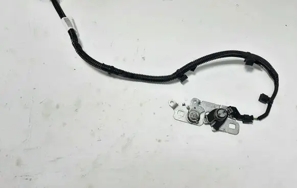 Peugeot 208 II Engine bonnet/hood lock/catch 9834134280 9822726780
