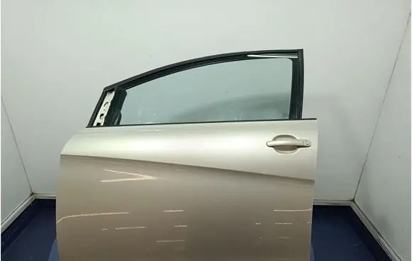 Seat Altea XL Front door