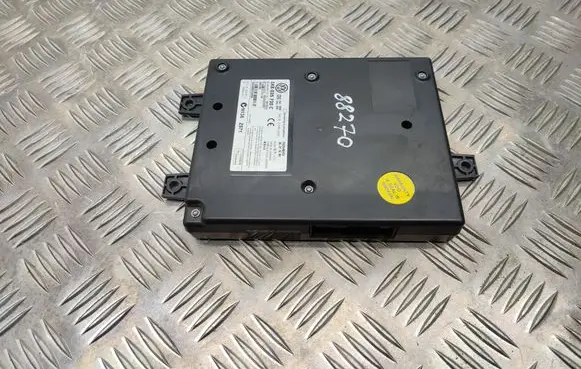 Volkswagen Golf VI Bluetooth control unit module 1K8035730C
