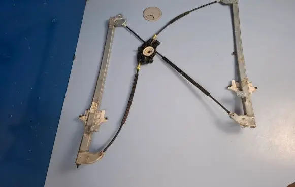 Peugeot 807 Front window lifting mechanism without motor 1485311080D