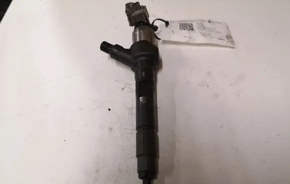Mazda 6 Fuel injector R2AA13H50