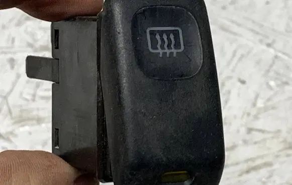 Volkswagen Golf II Windscreen/window heater switch 191959621B