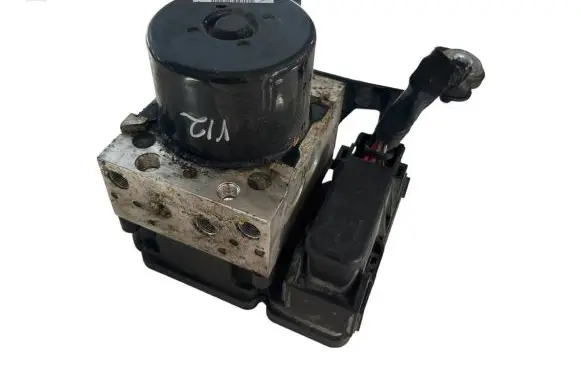 Volvo V70 ABS Pump 31329139 P31329139 10021205324