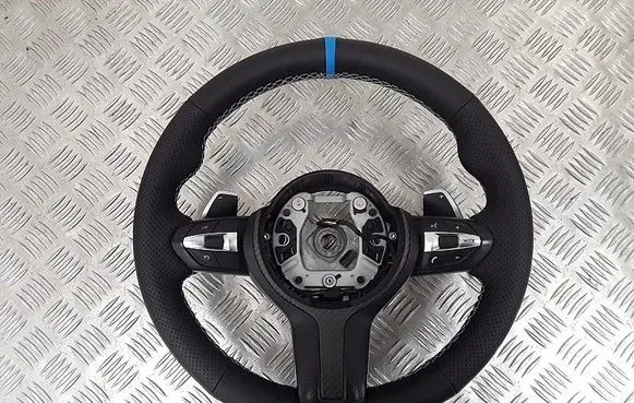 BMW 1 F20 F21 Steering wheel 3074437