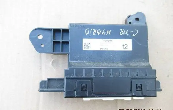 Toyota C-HR I Air conditioning/heating control unit 88650F4030 MB2774002243 27052026