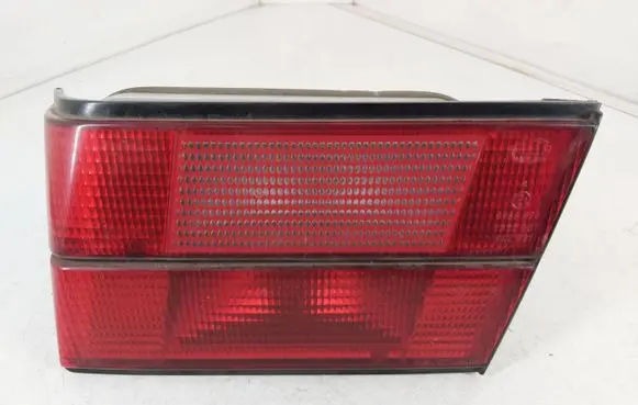 BMW 5 E34 Tailgate rear/tail lights 13400200