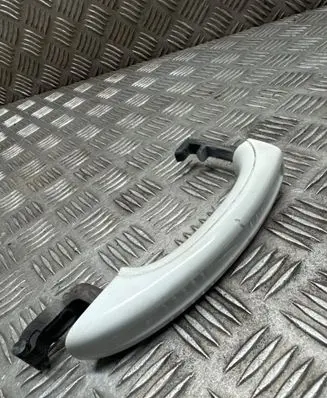 Audi Q7 4L Front door exterior handle 4L0837205