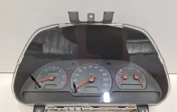 Volvo S40, V40 Speedometer (instrument cluster) 30889704 01W43D4