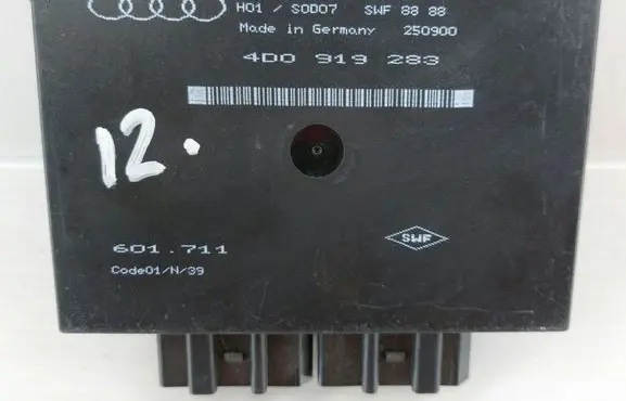 Audi A8 S8 D2 4D Parking PDC control unit/module 4D0919283