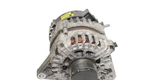 KIA Optima Generator/alternator 373002A805 2621365
