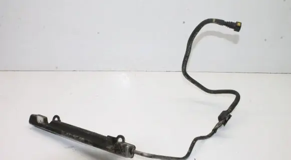 Toyota Prius (XW30) Fuel main line pipe