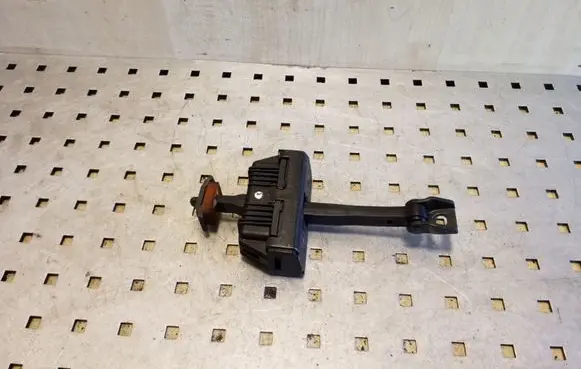 BMW 5 E60 E61 Front door check strap stopper 7033609