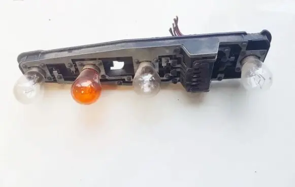 Opel Vectra B Tail light bulb cover holder 37640751