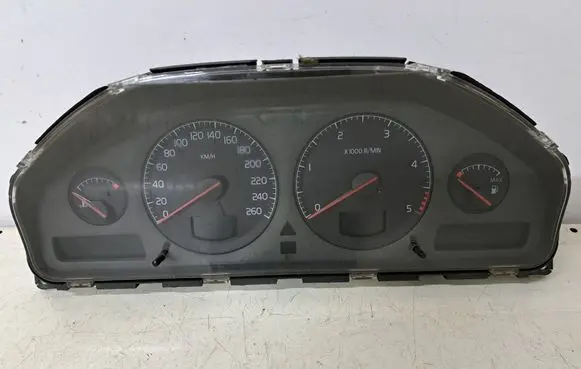 Volvo S60 Speedometer (instrument cluster) 8637996 69294630T