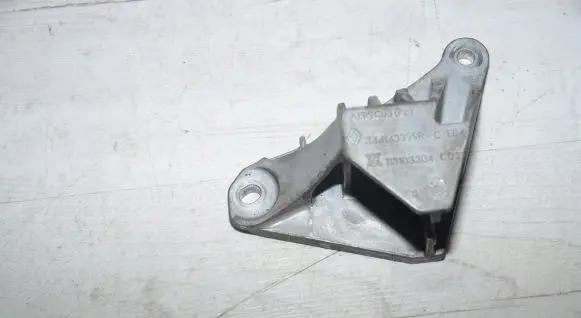 Dacia Duster II Gearbox mounting bracket 344143399R