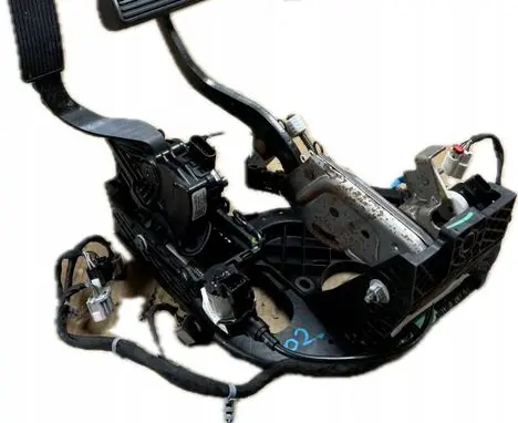 Cadillac Escalade IV Pedal assembly 84096835