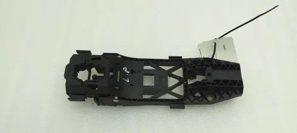 Front door exterior handle/bracket