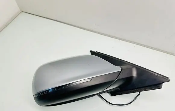 Audi Q5 SQ5 8R Front door electric wing mirror 8R1857410A