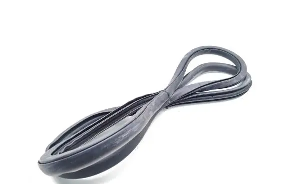 Seat Leon (5F) Front door rubber seal 5F9867367