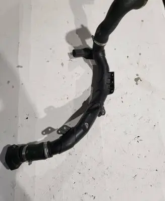 Volkswagen Tiguan Intercooler hose/pipe 5N0145840K 5N0145828E 1K0145832AA