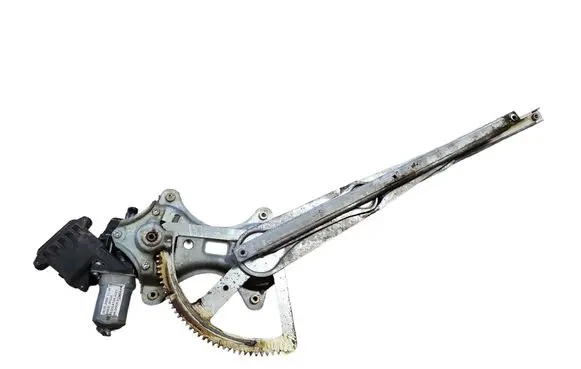 Toyota Corolla Verso AR10 Rear door window regulator motor 69830-0F020