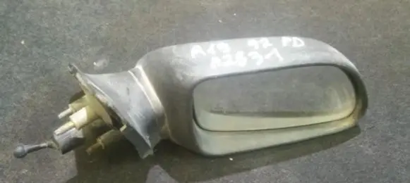 Renault 19 Front door electric wing mirror