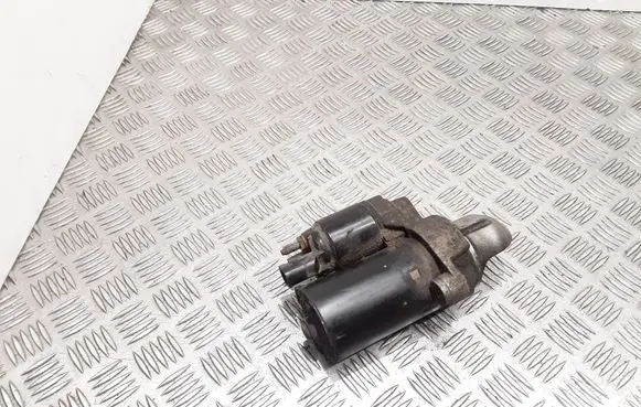 Audi A6 S6 C6 4F Starter motor 06E911023B 0001108405