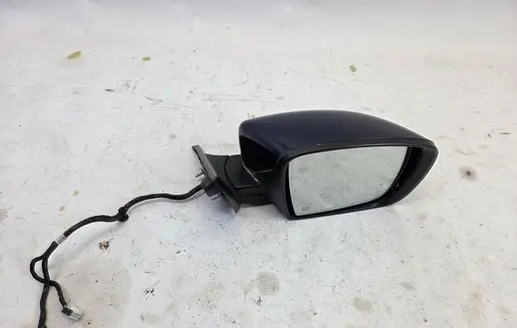 Maserati Ghibli Front door electric wing mirror 