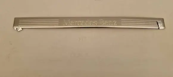 Mercedes-Benz E W212 Front sill trim cover A2126860936