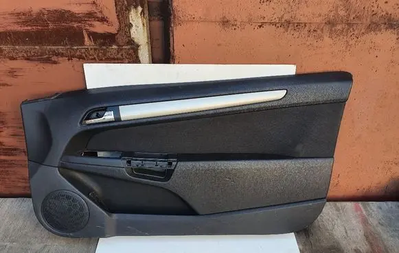 Opel Astra H Front door card panel trim 13234618