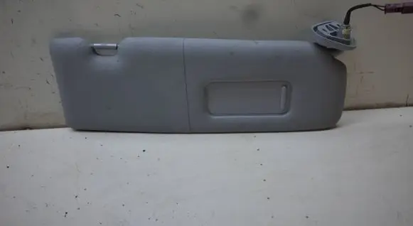 BMW 1 E81 E87 Sun visor 7120566
