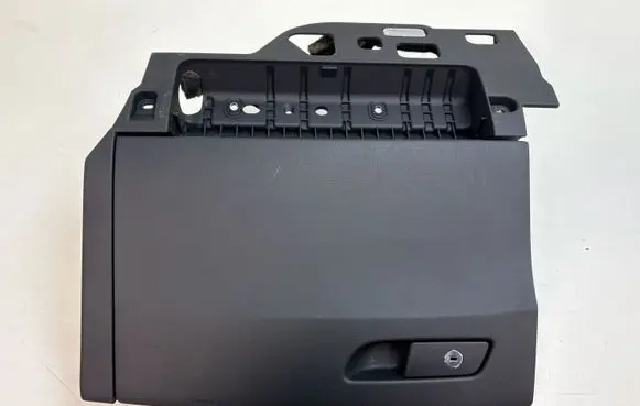 Audi A5 Glove box 8W1880302