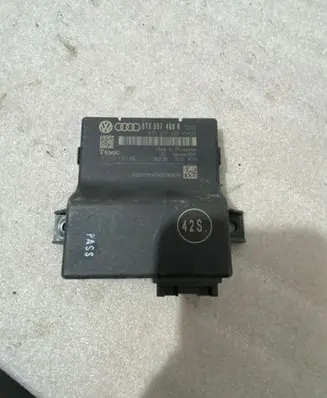 Audi A4 S4 B8 8K Gateway control module 8T0907468K