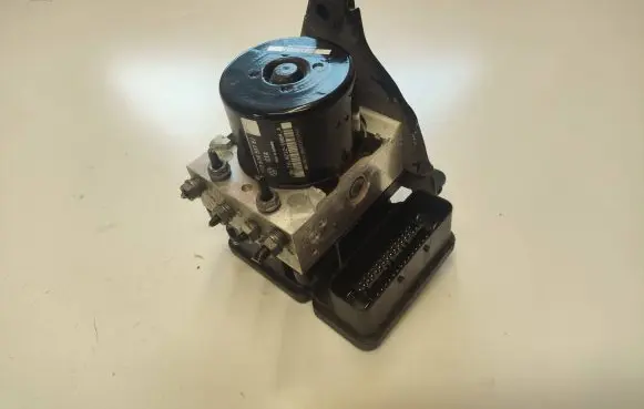 Skoda Yeti (5L) ABS Pump 1K0907379CC 10062532531 10096103903