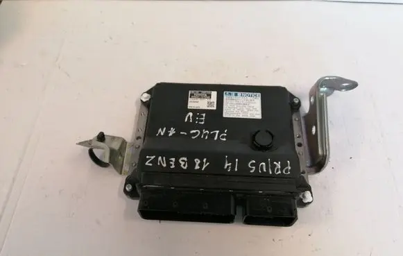 Toyota Prius (XW30) Engine control unit/module 8966147550