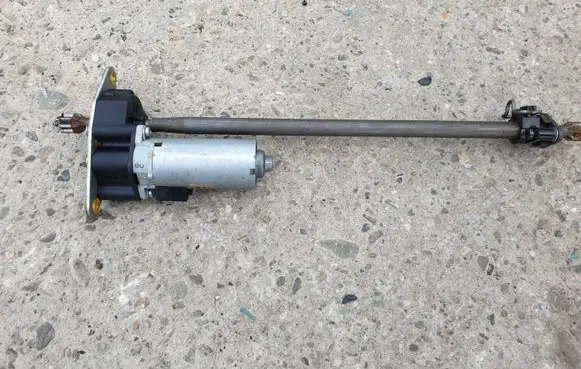 BMW X5 E53 Seat adjustment motor 0130002618